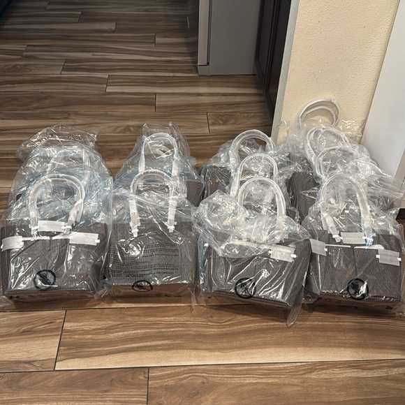 Michael Kors Jet Set Travel MD Double Zip Pocket Sig Brown - Picture 10 of 10